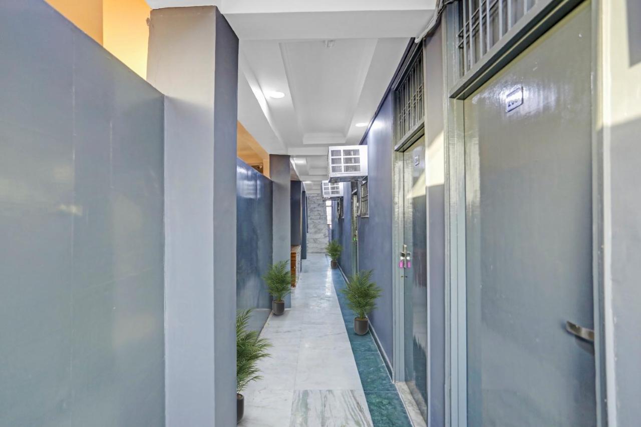 Super Hotel O Metro Inn Near Worlds Of Wonder Kalkaji Devi Ngoại thất bức ảnh